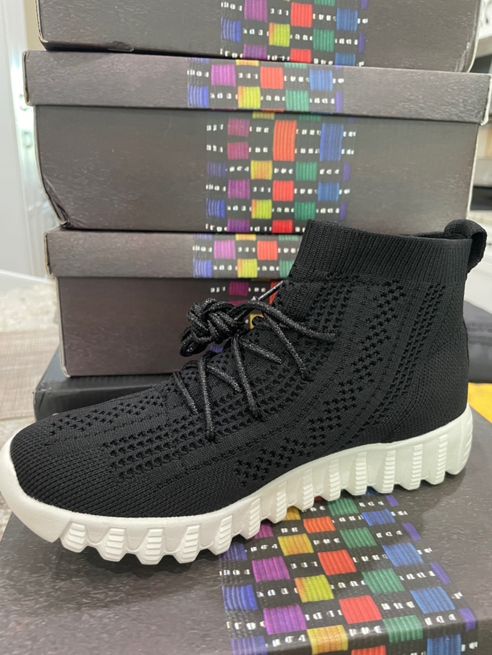 Bernie Mev Woman’s Akaya Black Knit High-Top Sneaker with White Lug Sole NIB